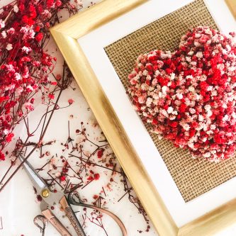 Gold Kırmızı Kalp Dekorlu Pano ( El Yapımı)